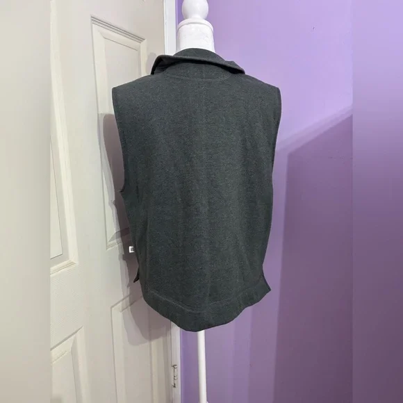 Russell Athletic Woman's Vest - Picture 2 of 4